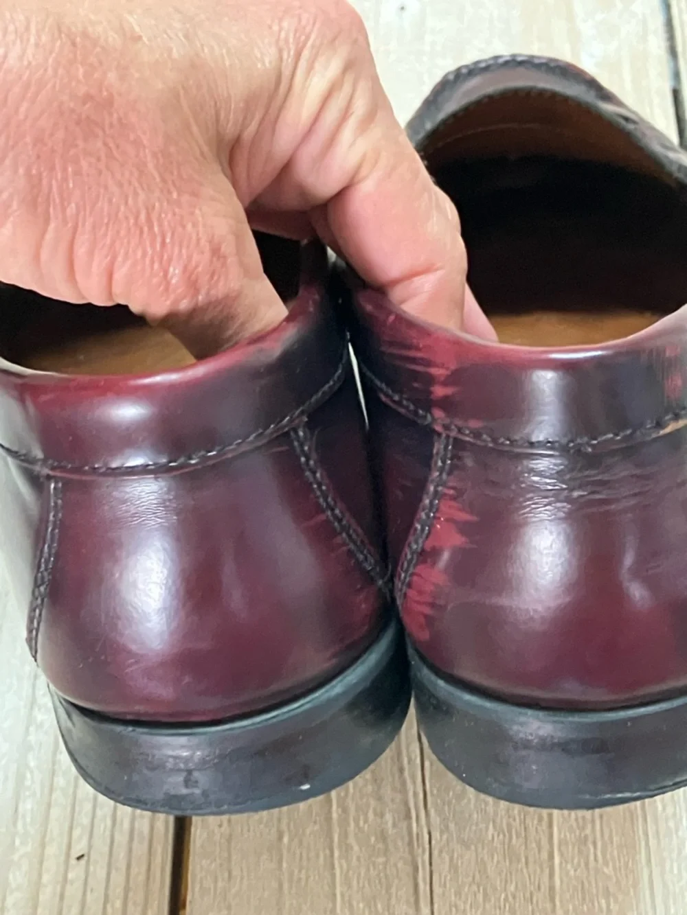 Johnston & Murphy Men’s Maroon Leather Tassel Loafers